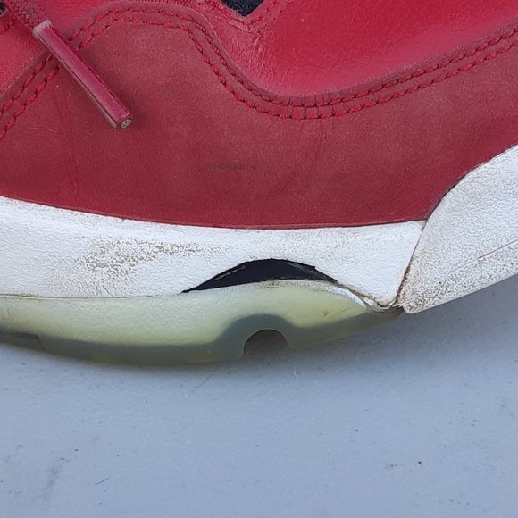 Shoes - Picture 8 of 10